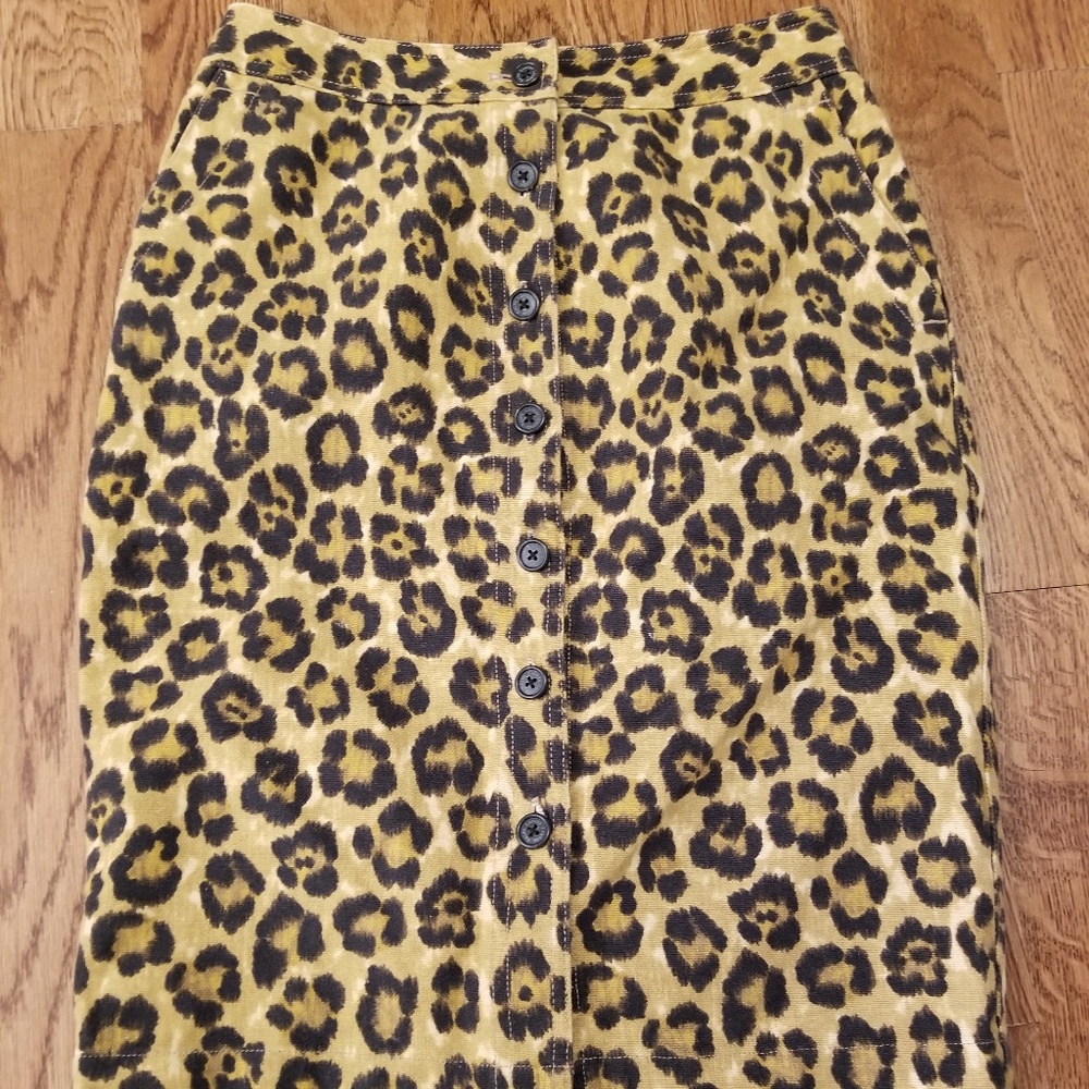 Cheetah Print Linen/cotton blend size 4